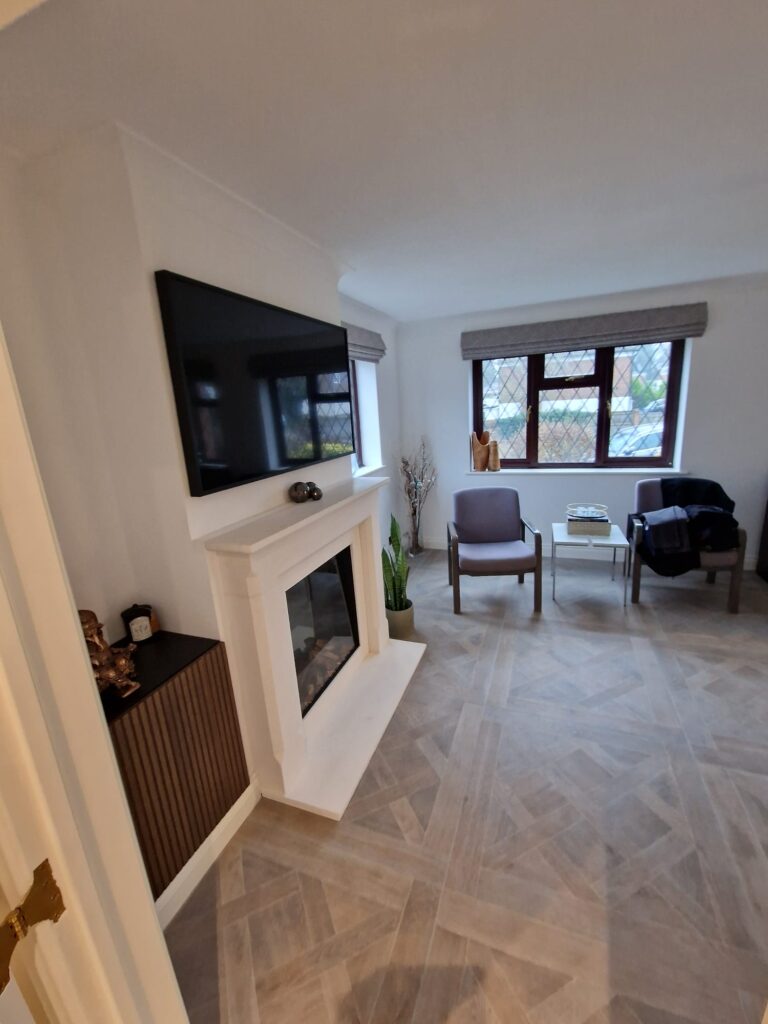 Full Renovation Daymer Gardens, Pinner